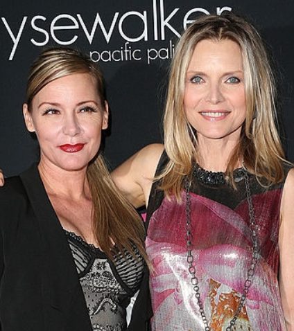 Michelle Pfeiffer with her sister Dedee Pfeiffer